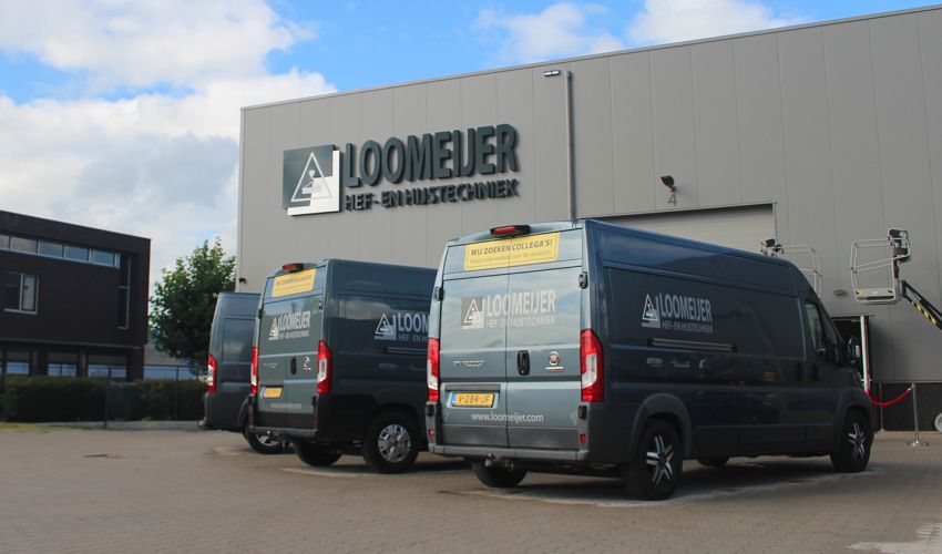 Loomeijer overzicht hal